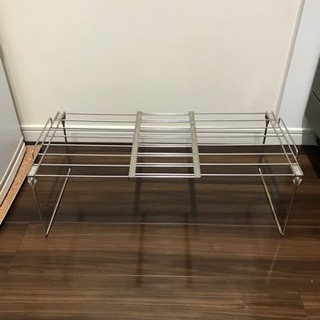 伸縮ラックの画像