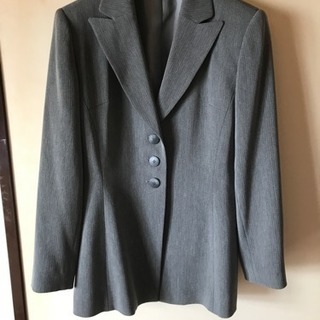 スーツ  三点セット 美品