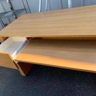 机 デスク ニトリ の画像