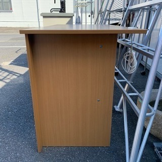 机 デスク ニトリ の画像