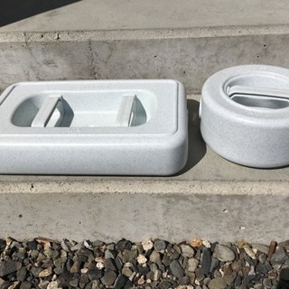 【商談中】漬物容器と漬物石の画像