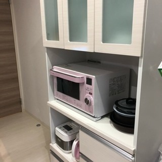 27日までの限定お値段 美品 食器棚 カップボード モイス付き