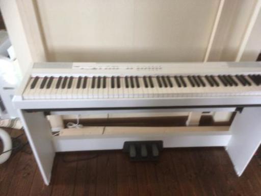 ヤマハ　電子ピアノ　P-105　（商談中）