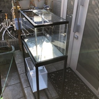 中古水槽、水槽台 野外で使用。の画像