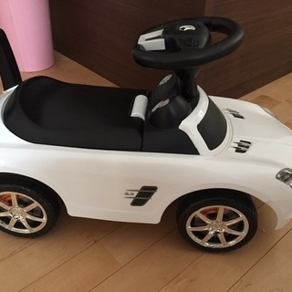 乗用メルセデスベンツ SLS AMG ホワイト 乗用玩具 足けり...