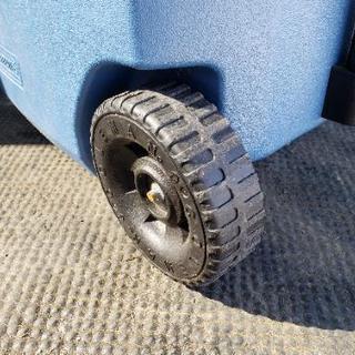 コールマン　エクストリームホイールクーラーの画像