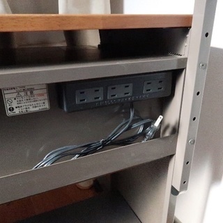 お話中----パソコンラック  パソコン台  机 パソコンデスクの画像