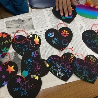 英語でアート！Kids Arts&Crafts English 4月14日（日）スクラッチアート第二弾！ − 埼玉県