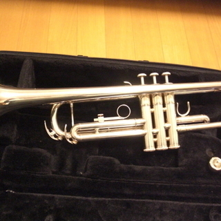 【終了】ヤマハ　トランペット　YTR-3335S　YAMAHA