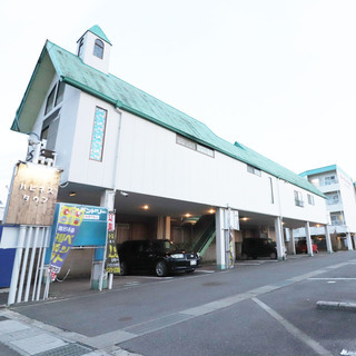 【久居★WIFI無料★屋根付き駐車場付】ワンルーム★ウォシュレッ...