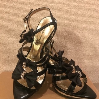 【新品未使用】黒リボンミュール Mサイズの画像