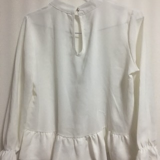 シフォンブラウス🌸の画像