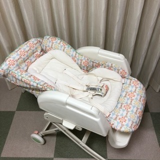 アップリカ＊ハイローチェアの画像