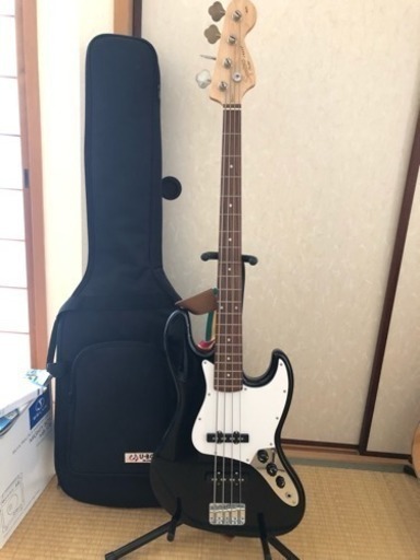 エレキベース初心者セット　（日程は相談。お返事遅くなります）