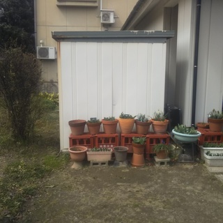 スチール製物置