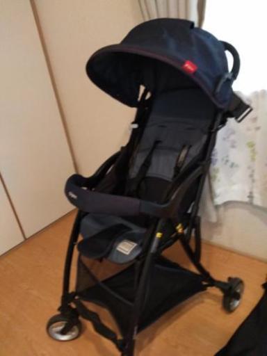ベビーカーB型(日除けカバー付)