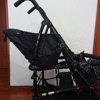 DUOシティ  2人乗りベビーカー  縦乗りの画像