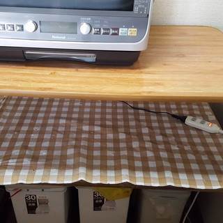 テーブル