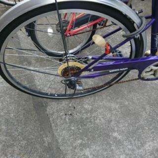 27インチ　オートライト 6段  自転車の画像