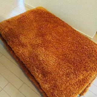 最終値下げ 美品　ラグ　オレンジ　　丸洗い可
