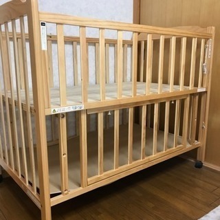ベビーベッド(説明書あり)