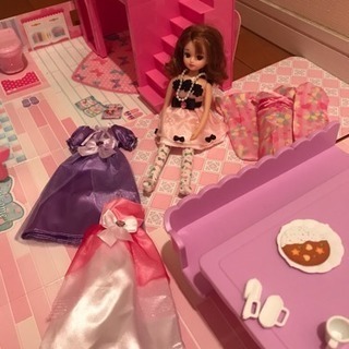 更にお値下げ☆リカちゃん チャイムでピンポーンひろびろゆったりさ...