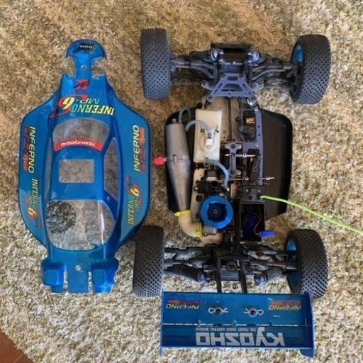 ラジコンカー エンジン 京商