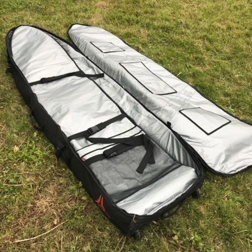 【売却済】Kommunity サーフトリップ ハードケース 7インチ ショートボード 2-3本