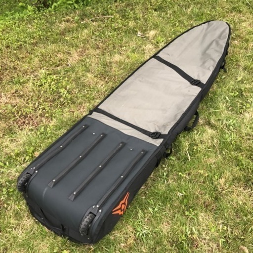 売却済】Kommunity サーフトリップ ハードケース 7インチ ショート