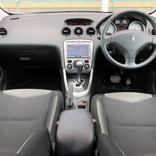 【自社ローン】プジョー 308 プレミアム の画像