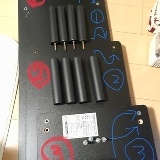 【再出品】100円！テレビ台 32型対応サイズの画像