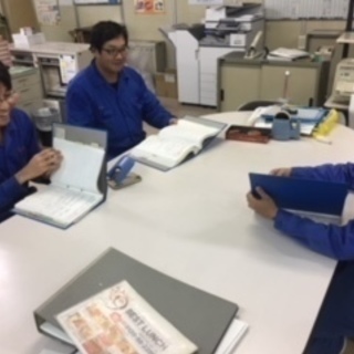 40代や50代で中途入社した新人多数！賞与や資格取得支援など待遇も充実です！【月7～8日休み◎月収30万円以上が可能】の画像