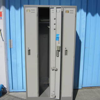 4人用更衣ロッカー　グレー　特価品！の画像