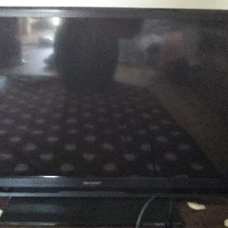 シャープ液晶カラーテレビ AQUOS 32インチ