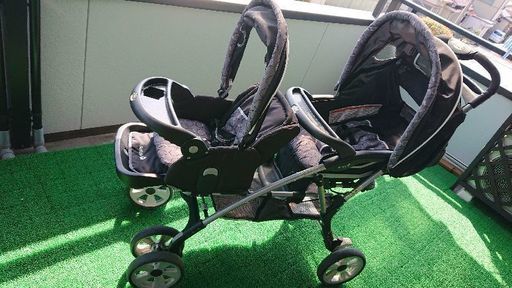 Safety 1st  2人乗りベビーカー 縦乗り