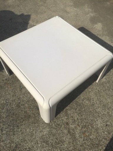 カルテル ローテーブル ホワイト イタリア製 Kartell 750×750×380