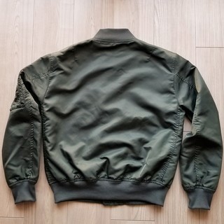 ★MA-1 カーキ S GUの画像