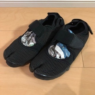 NIKE エアリフト オールブラック 24cm