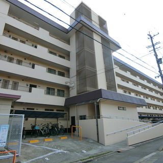 ☆駅近（5分）・広さ（65㎡以上）・日当たり良好（南向き）最上階...