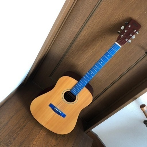 チャームポイントの青色が可愛い