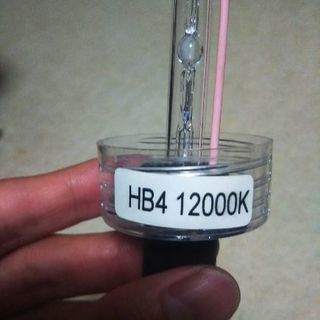 【使用期間一ヶ月未満‼】HB4 12000K HIDバーナー 左右セットの画像