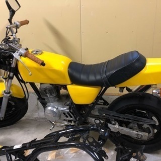 エイプ50 車体