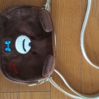 スマホケースを兼ねた可愛いバッグ
