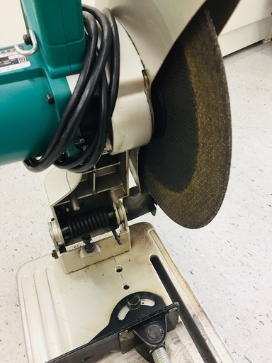 リョービ(RYOBI) 高速切断機 C-3050 305×25.4mm【リライズ野田愛宕店】【店頭取引限定】【中古品】1点限り早い者勝ち！