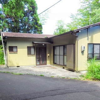 ふれあいの森＊別荘＊平成４年新築＊岩村カントリー近く。すぐに利用できます。 - 不動産売買（マンション/一戸建て）