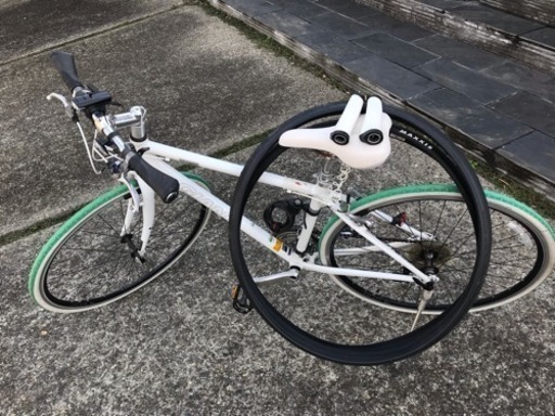 GIANT ESCAPE R3 / ALL WHITE / XS / 2014年購入