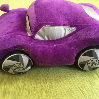 新品！ディズニー カーズ ぬいぐるみ  ホリー・シフトウェル  の画像