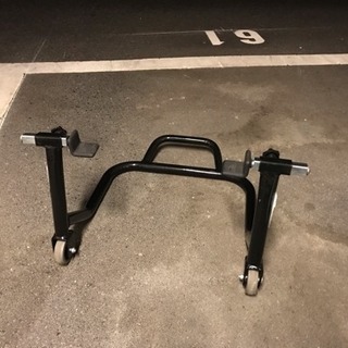メンテナンススタンド リア