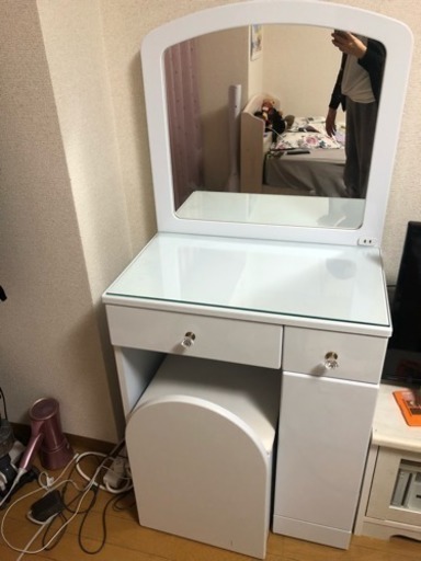 【引っ越し】ドレッサー (他にもテレビ台、食器棚、衣装ケース等々あります)
