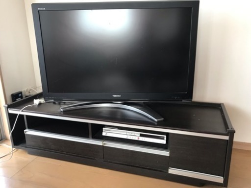 テレビボード